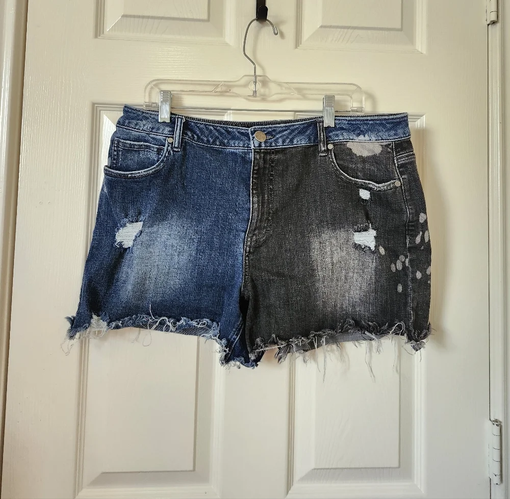 CAbi stylish two
